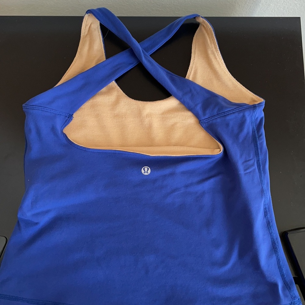 Lulu lemon cross back tank - Picture 5 of 8